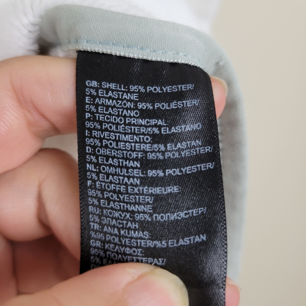 The North Face Turtleneck sweater - Picture 9 of 9